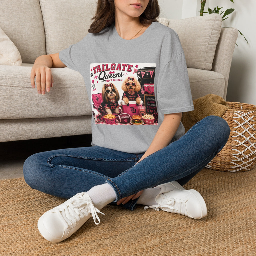 Tailgate Queens™ | Diva Dogs™ | Football Game Day Dog Lover T-Shirt | Glam Tailgate Party Tee